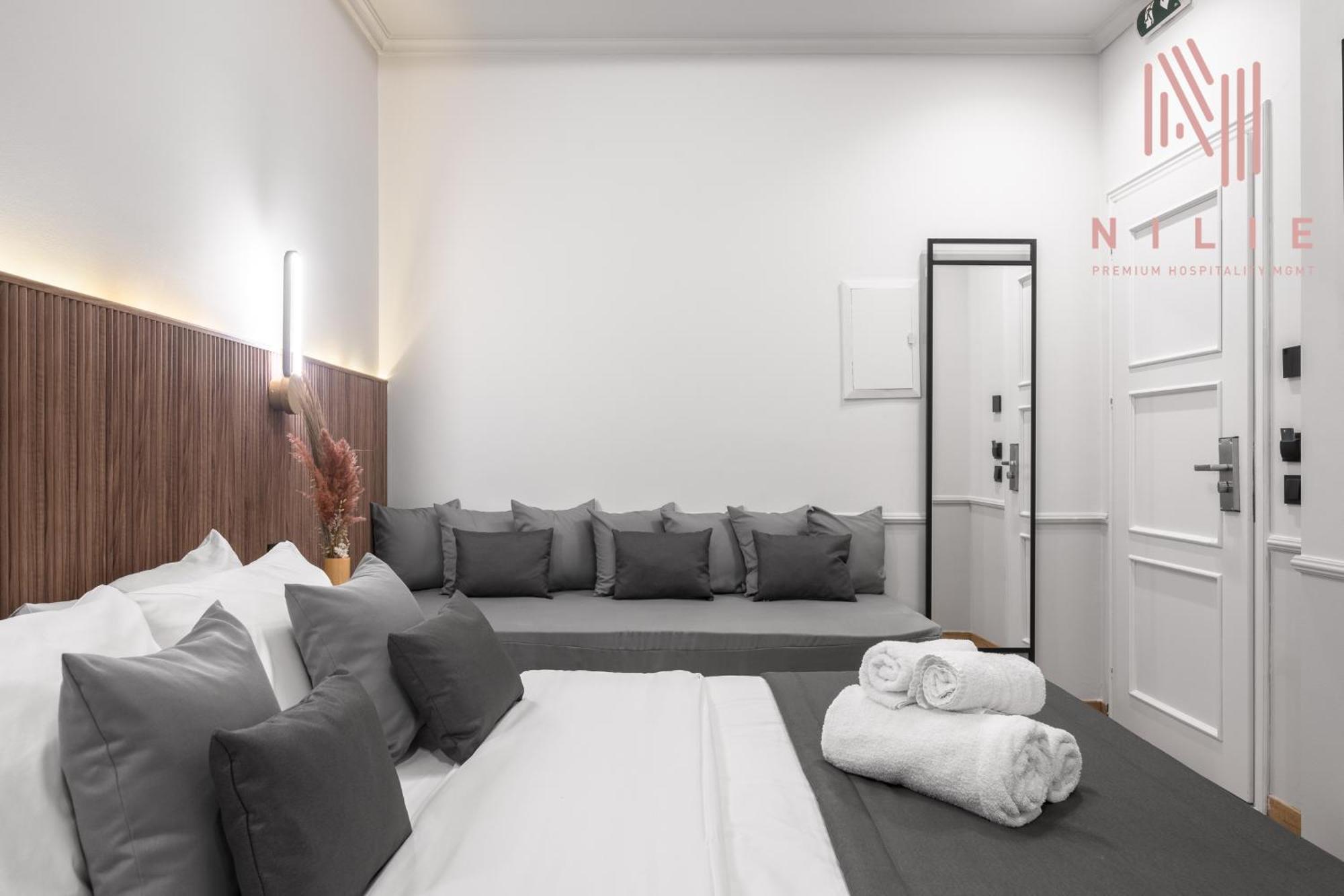 Esther Suites, Nilie Hospitality Mgmt Thessaloniki Exterior foto