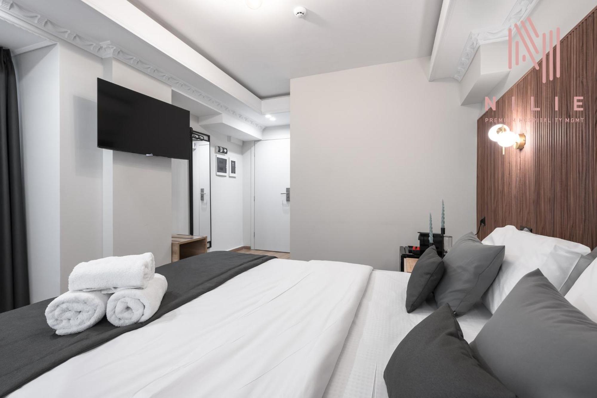 Esther Suites, Nilie Hospitality Mgmt Thessaloniki Exterior foto